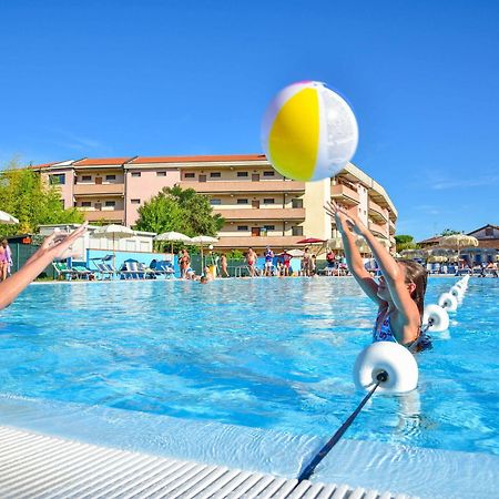 Aparthotel Costa Paradiso ลิโดอาเดรียโน ภายนอก รูปภาพ