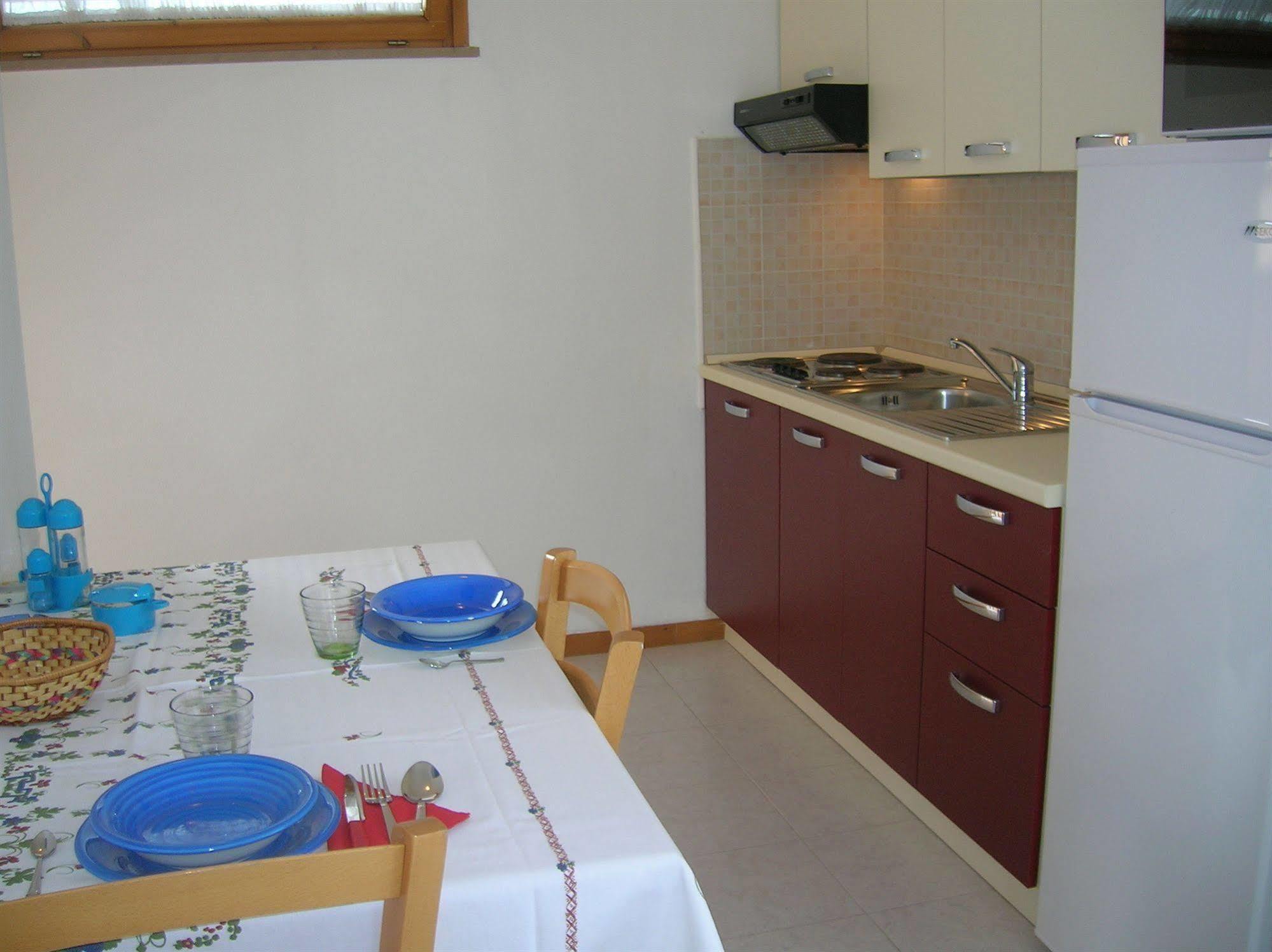 Aparthotel Costa Paradiso ลิโดอาเดรียโน ภายนอก รูปภาพ